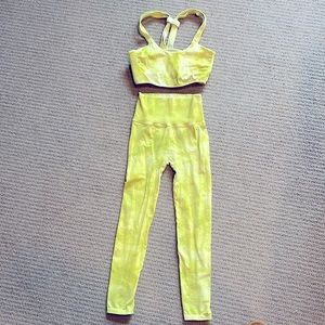 Free People movement sports bra M/L..leggings XS/S both key lime combo